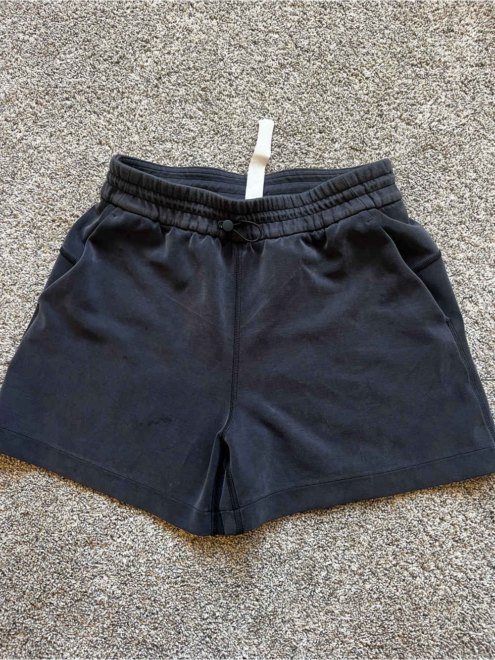Lululemon Softstreme High-Rise Shorts Size 6 Black LW7CAXS EUC